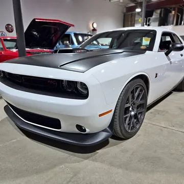 2016 Dodge Challenger R/T Scat Pack 392