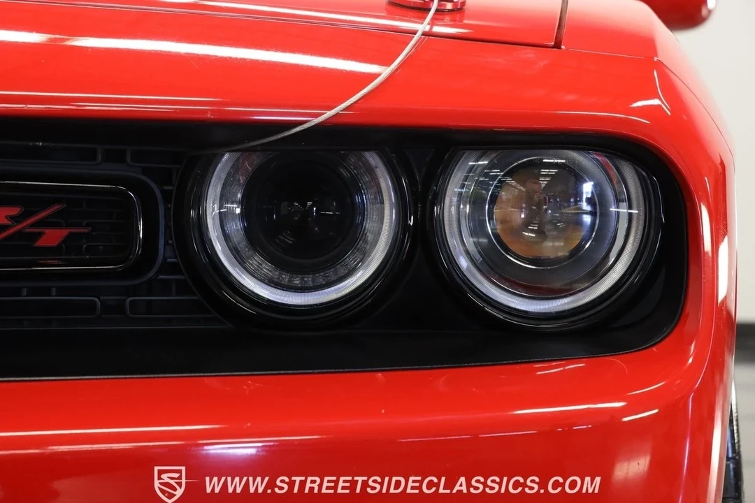 2016 Dodge Challenger SRT8 & 392 3rd Gen - Image 20 of 21