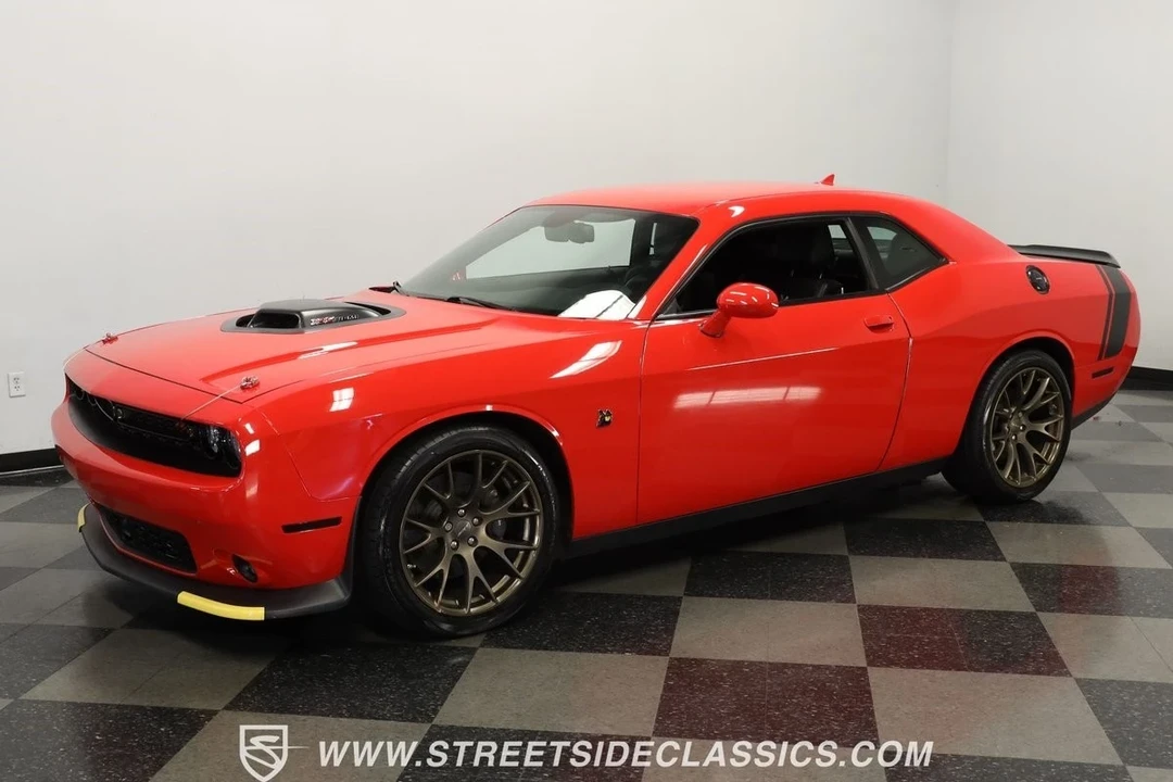 2016 Dodge Challenger SRT8 & 392 3rd Gen - Image 6 of 12