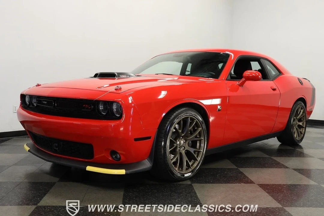 2016 Dodge Challenger SRT8 & 392 3rd Gen - Image 21 of 21