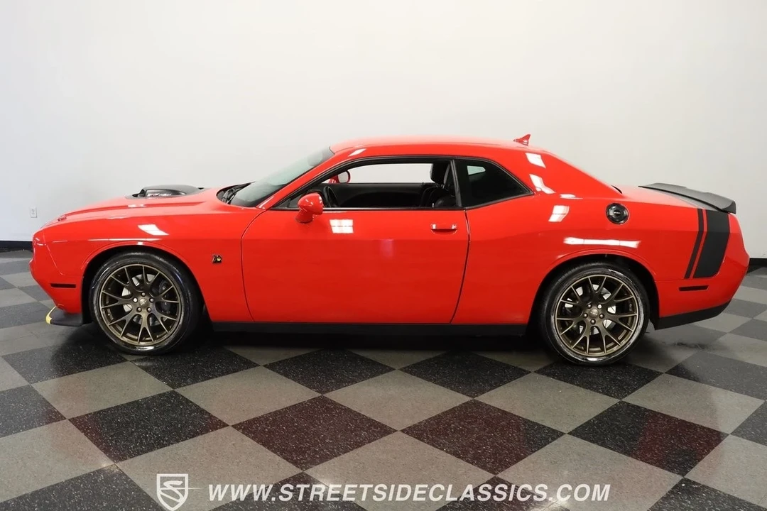 2016 Dodge Challenger SRT8 & 392 3rd Gen - Image 3 of 12