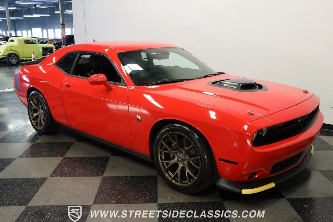 2016 Dodge Challenger SRT8 & 392 3rd Gen - Image 14 of 21