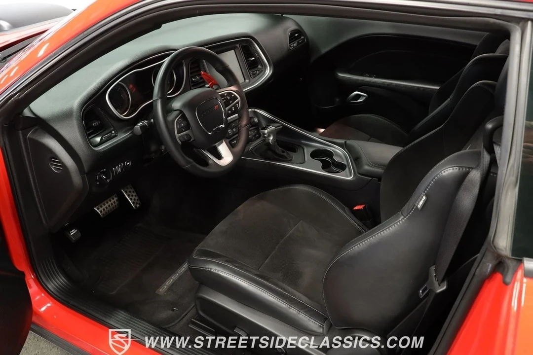 2016 Dodge Challenger SRT8 & 392 3rd Gen - Image 5 of 12