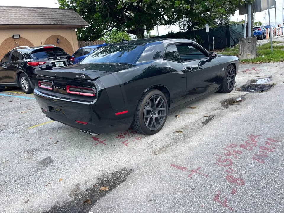 2016 Dodge Challenger SRT8 & 392 3rd Gen - Image 4 of 10