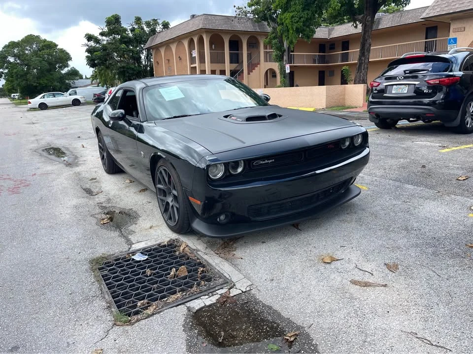 2016 Dodge Challenger SRT8 & 392 3rd Gen - Image 3 of 10