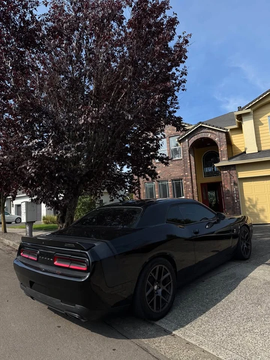 2016 Dodge Challenger SRT8 & 392 3rd Gen - Image 16 of 20