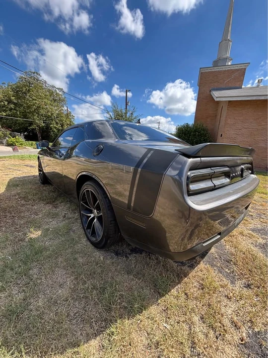2016 Dodge Challenger SRT8 & 392 3rd Gen - Image 5 of 6