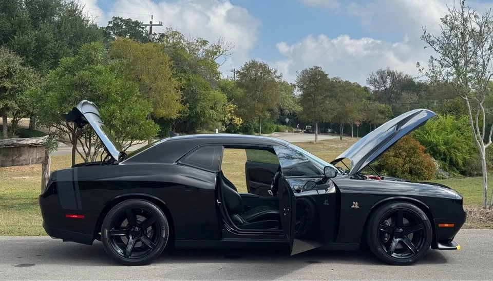 2016 Dodge Challenger SRT8 & 392 3rd Gen - Image 14 of 19