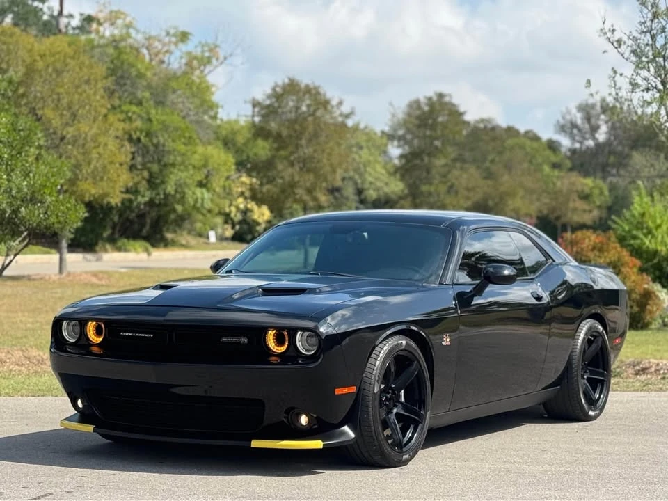 2016 Dodge Challenger SRT8 & 392 3rd Gen - Image 5 of 19