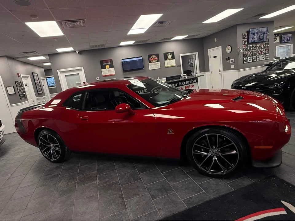 2016 Dodge Challenger SRT8 & 392 3rd Gen - Image 4 of 20