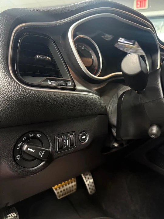 2016 Dodge Challenger SRT8 & 392 3rd Gen - Image 17 of 20