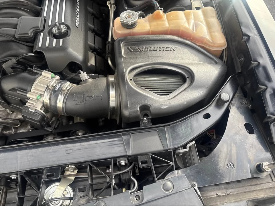 2016 Dodge Challenger SRT8 & 392 3rd Gen - Image 11 of 17