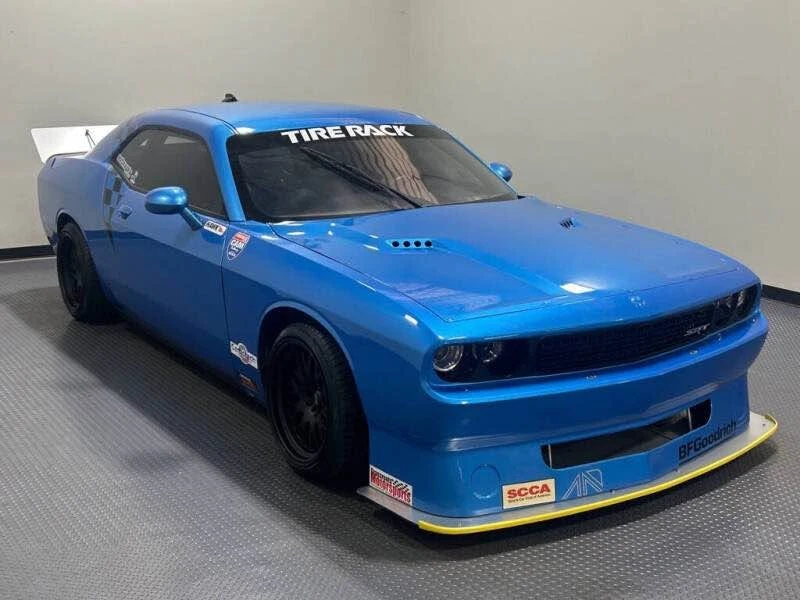 2016 Dodge Challenger SRT8 & 392 3rd Gen - Image 2 of 15