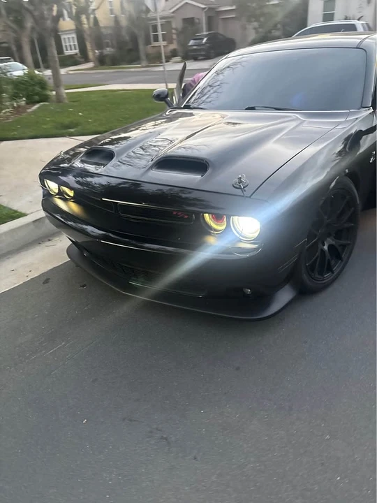 2016 Dodge Challenger SRT8 & 392 3rd Gen - Image 16 of 17