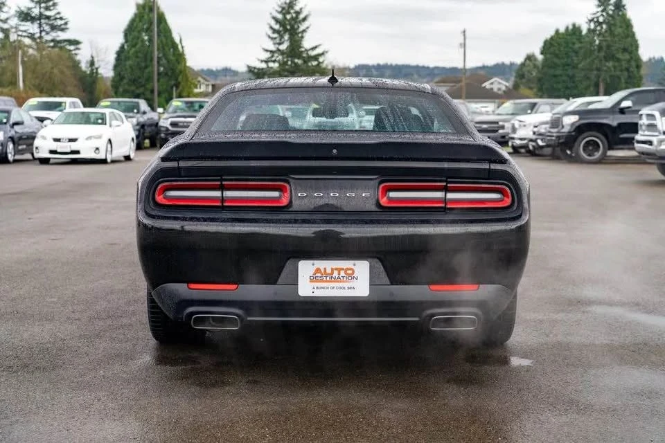 2016 Dodge Challenger SRT8 & 392 3rd Gen - Image 5 of 11