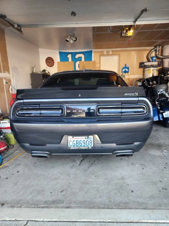 2016 Dodge Challenger SRT8 & 392 3rd Gen - Image 4 of 5