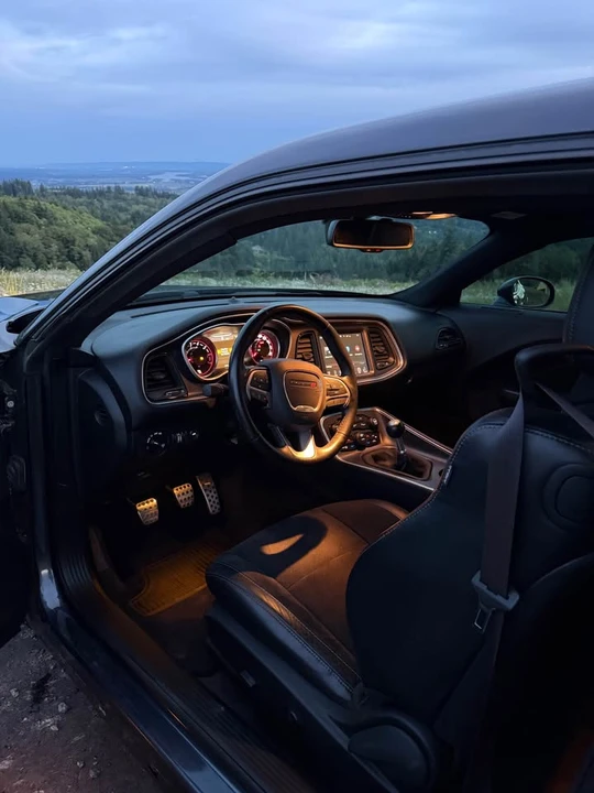 2016 Dodge Challenger SRT8 & 392 3rd Gen - Image 10 of 13