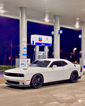 2016 Dodge Challenger R/T Scat Pack Coupe 2D