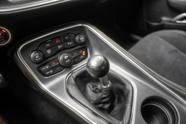 2016 Dodge Challenger SRT8 & 392 3rd Gen - Image 17 of 21