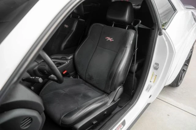 2016 Dodge Challenger SRT8 & 392 3rd Gen - Image 10 of 21