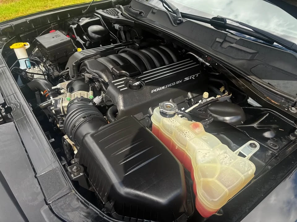 2016 Dodge Challenger SRT8 & 392 3rd Gen - Image 9 of 17