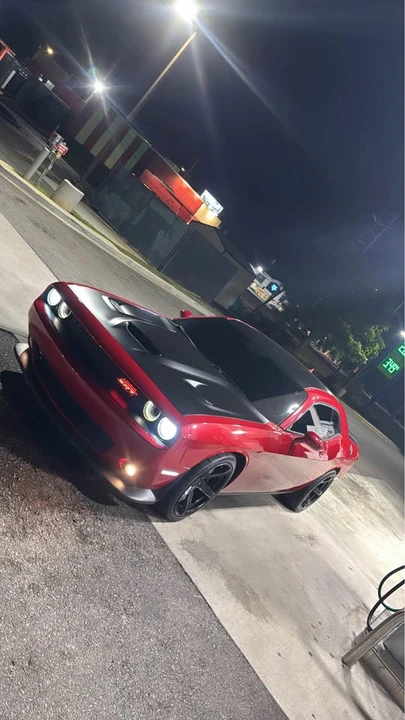 2016 Dodge Challenger SRT8 & 392 3rd Gen - Image 4 of 5
