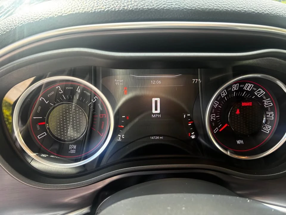 2016 Dodge Challenger SRT8 & 392 3rd Gen - Image 13 of 17