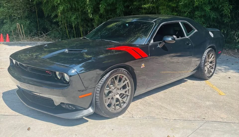 2016 Dodge Challenger SRT8 & 392 3rd Gen - Image 3 of 19