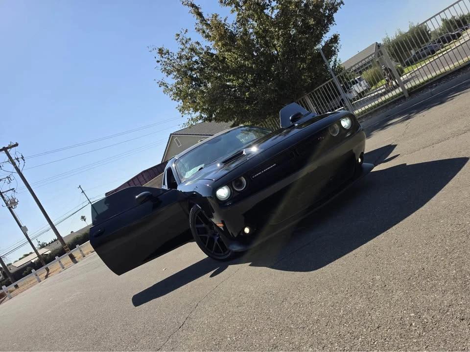 2016 Dodge Challenger SRT8 & 392 3rd Gen - Image 5 of 17