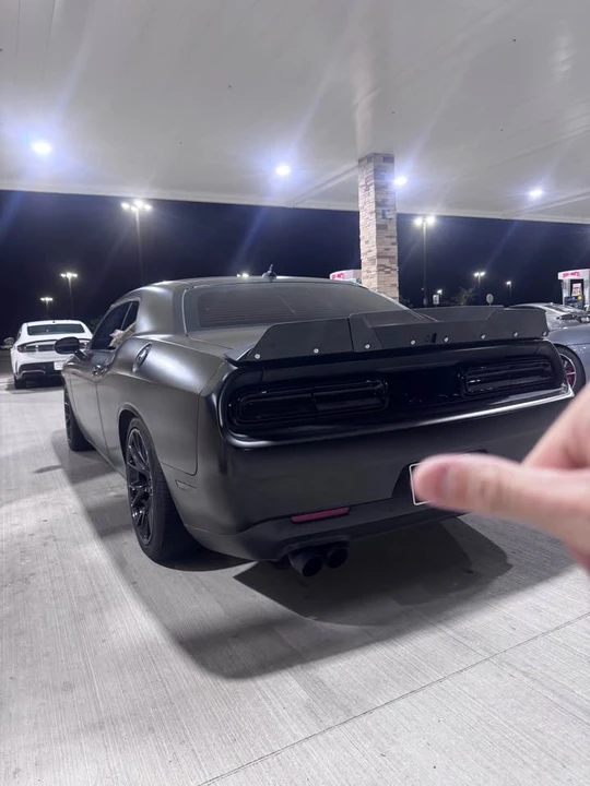 2016 Dodge Challenger SRT8 & 392 3rd Gen - Image 4 of 11