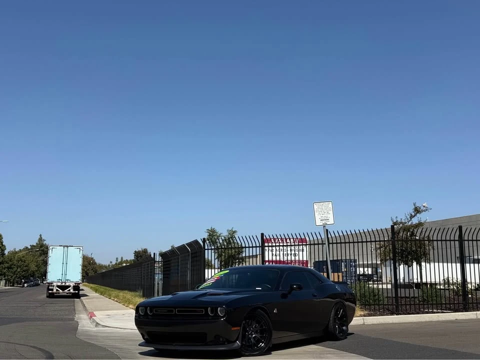 2016 Dodge Challenger SRT8 & 392 3rd Gen - Image 3 of 12