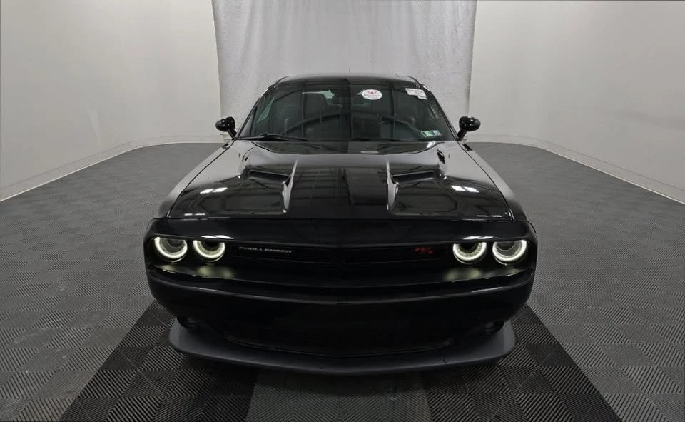 2016 Dodge Challenger SRT8 & 392 3rd Gen - Image 7 of 13