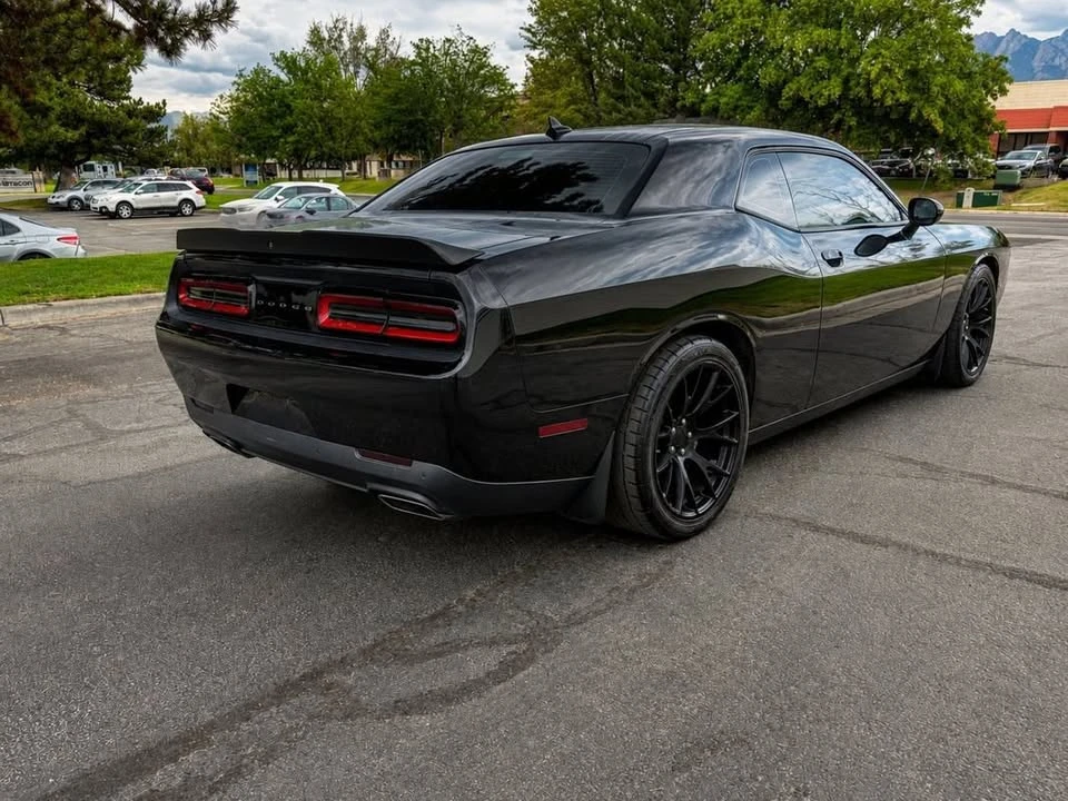 2016 Dodge Challenger SRT8 & 392 3rd Gen - Image 5 of 16