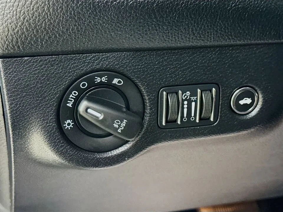2016 Dodge Challenger SRT8 & 392 3rd Gen - Image 11 of 20