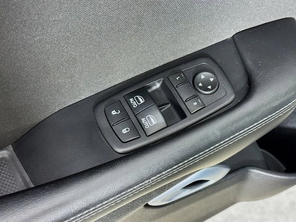 2016 Dodge Challenger SRT8 & 392 3rd Gen - Image 18 of 20