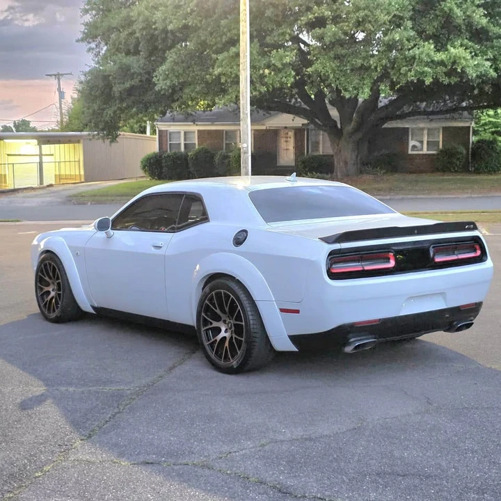 2016 Dodge Challenger SRT8 & 392 3rd Gen - Image 16 of 20