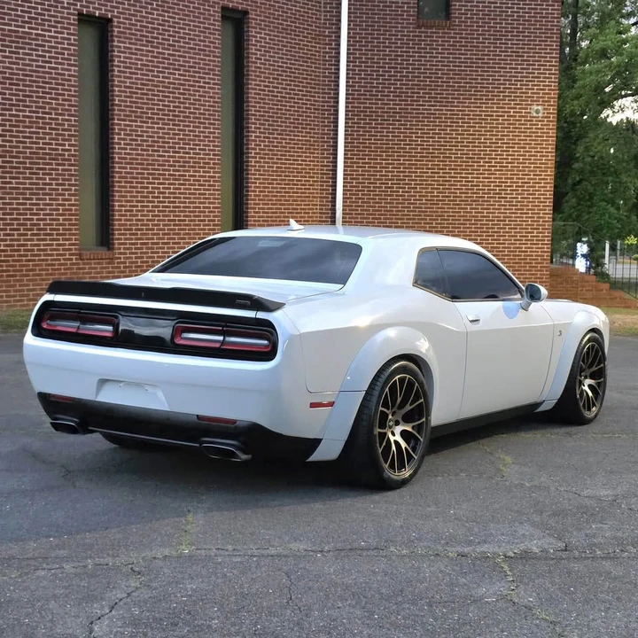 2016 Dodge Challenger SRT8 & 392 3rd Gen - Image 17 of 20