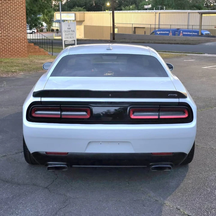 2016 Dodge Challenger SRT8 & 392 3rd Gen - Image 19 of 20