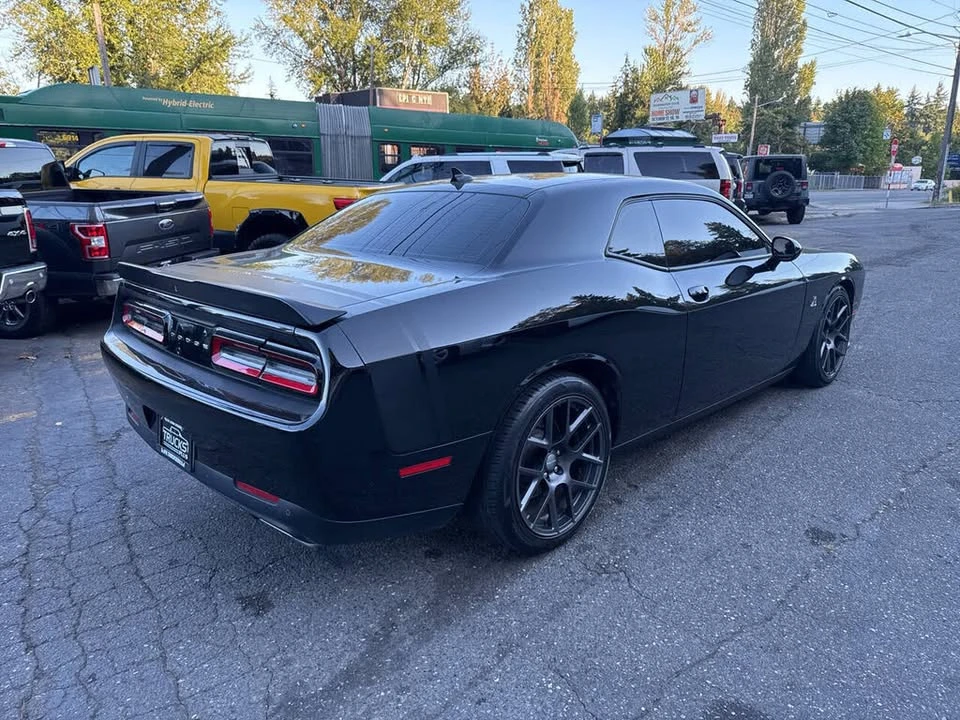 2016 Dodge Challenger SRT8 & 392 3rd Gen - Image 7 of 20