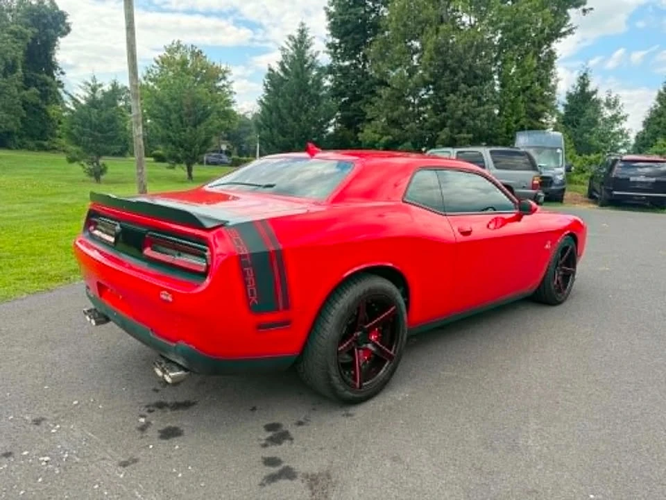 2016 Dodge Challenger SRT8 & 392 3rd Gen - Image 4 of 7