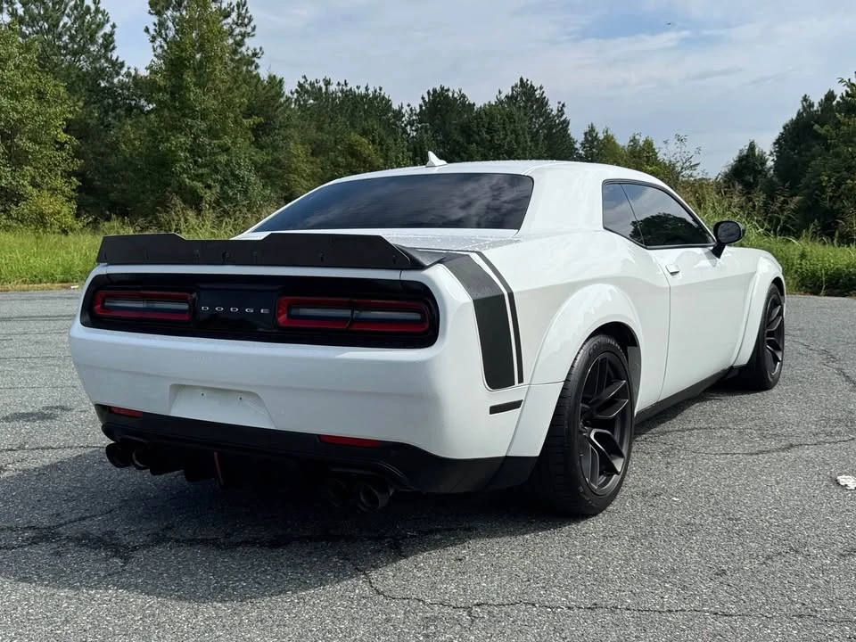 2016 Dodge Challenger SRT8 & 392 3rd Gen - Image 5 of 20