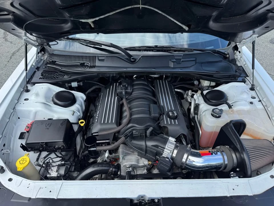 2016 Dodge Challenger SRT8 & 392 3rd Gen - Image 19 of 20