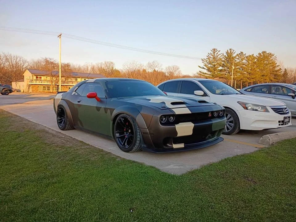 2016 Dodge Challenger SRT8 & 392 3rd Gen - Image 10 of 18
