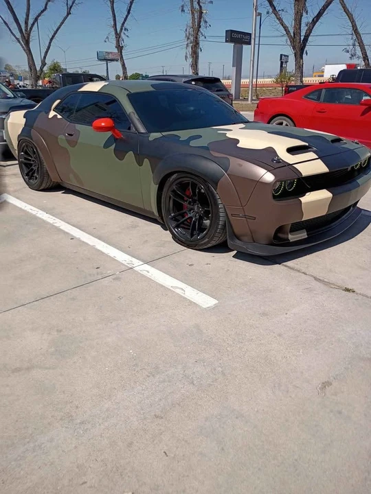 2016 Dodge Challenger SRT8 & 392 3rd Gen - Image 2 of 18