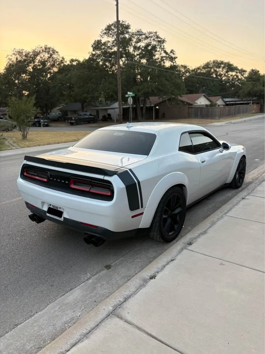 2016 Dodge Challenger SRT8 & 392 3rd Gen - Image 2 of 6