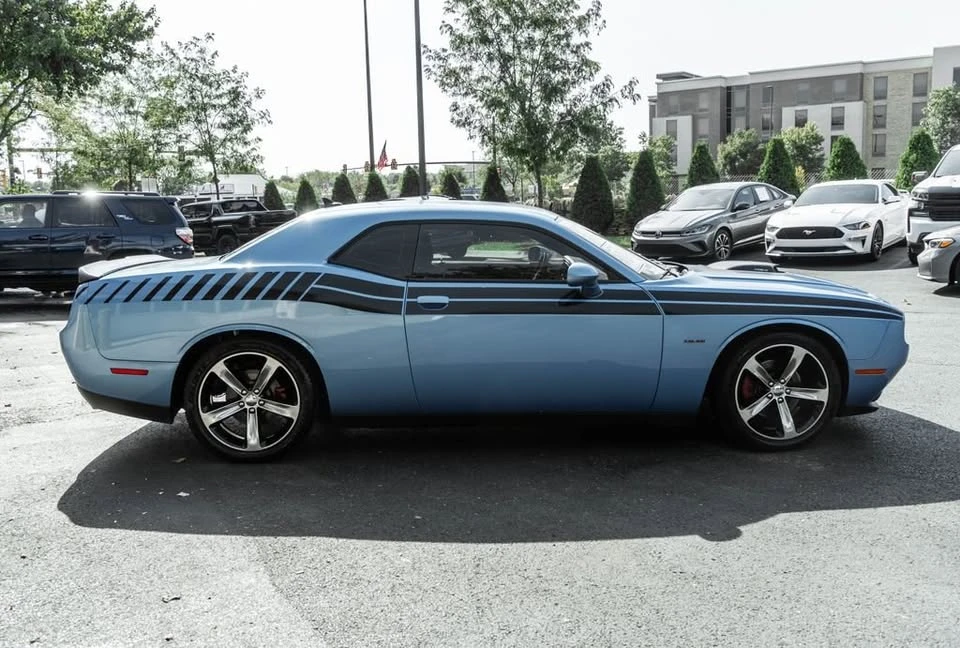 2016 Dodge Challenger 3rd Gen - Image 2 of 18