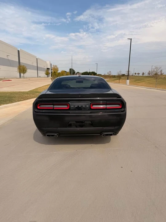 2016 Dodge Challenger 3rd Gen - Image 8 of 15