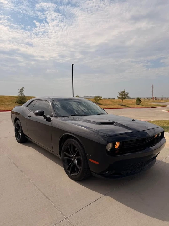 2016 Dodge Challenger 3rd Gen - Image 4 of 15