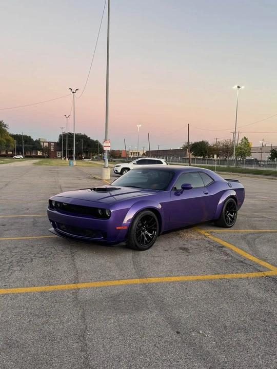 2016 Dodge Challenger 3rd Gen - Image 2 of 13