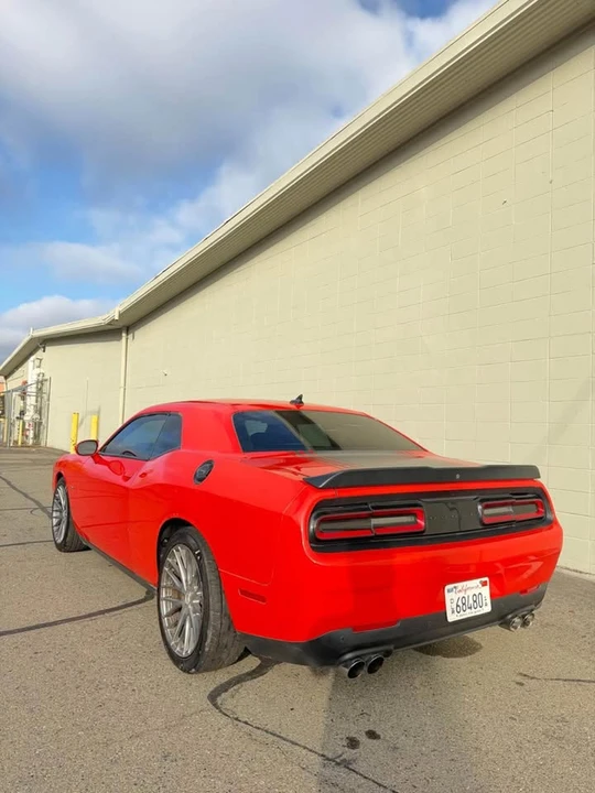 2016 Dodge Challenger 3rd Gen - Image 4 of 10